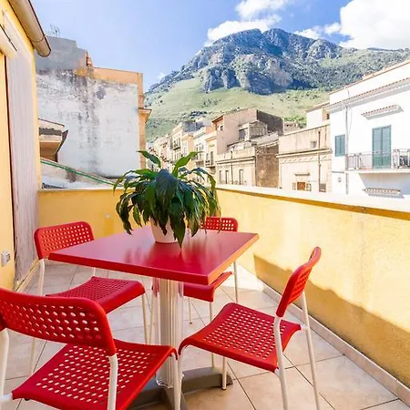 Casa Turano קאסטלמארה דל גולפו